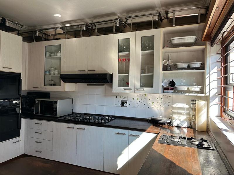 7 Bedroom Property for Sale in Mthata Eastern Cape
